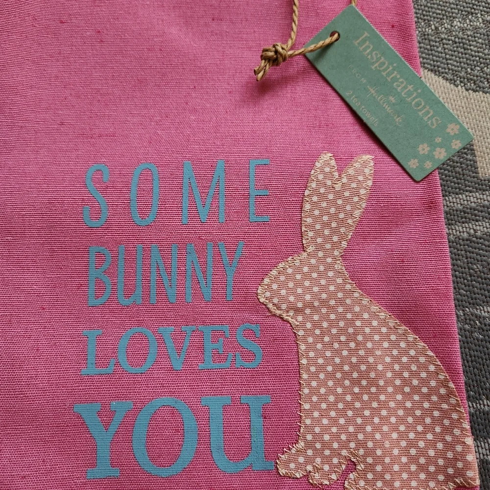 Hallmark Tea towels set 2-pk and Thyme & Table Spatulas x2